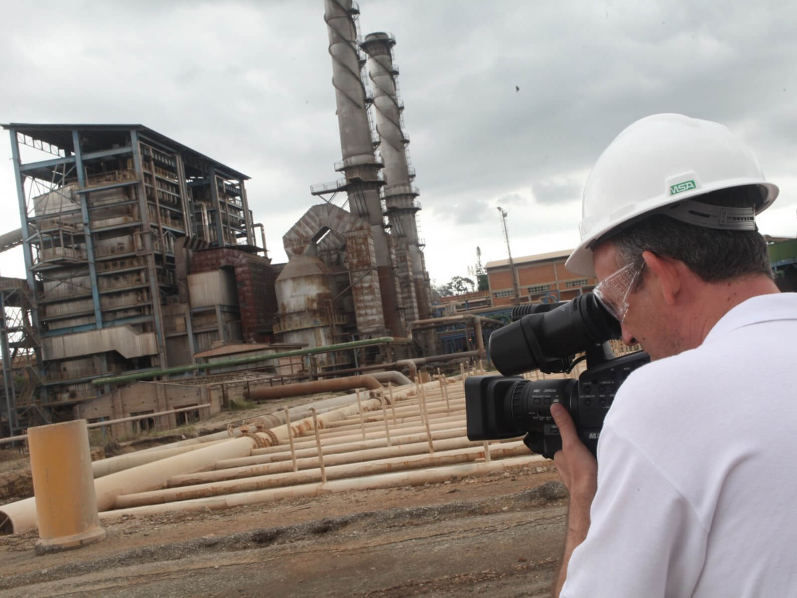 Registro audiovisual de instalações industriais